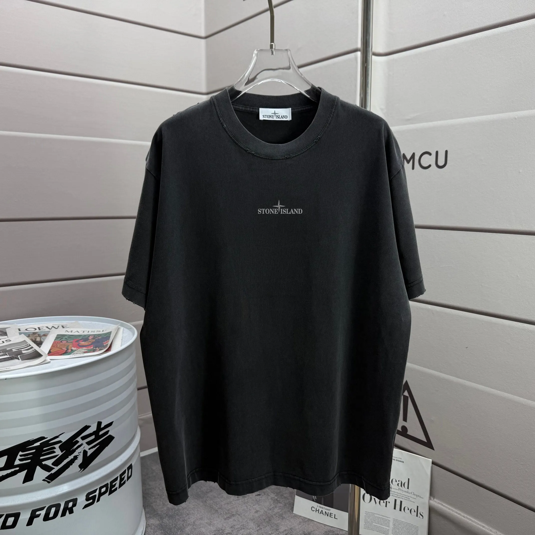 P160 Ston* islan* 石*岛 2025 autumn and winter new style Washed and worn 320g round neck short-sleeved tee Unisex loose version Color: Washed black Washed white Washed gray Brown Size: S M L XL XXL Size: S (90-130 pounds) M (120-150 pounds) L (140-165 pounds) (160-180 catties) XXL (180-210 catties)
